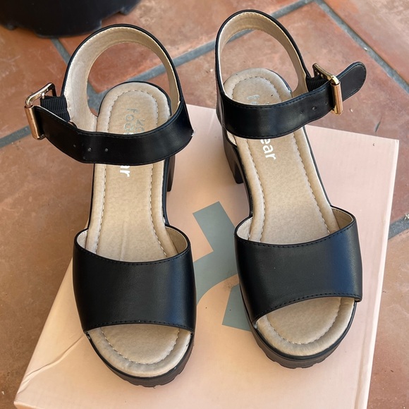 Koi Footwear black  Leather Sandal - size 37 - Picture 4 of 7